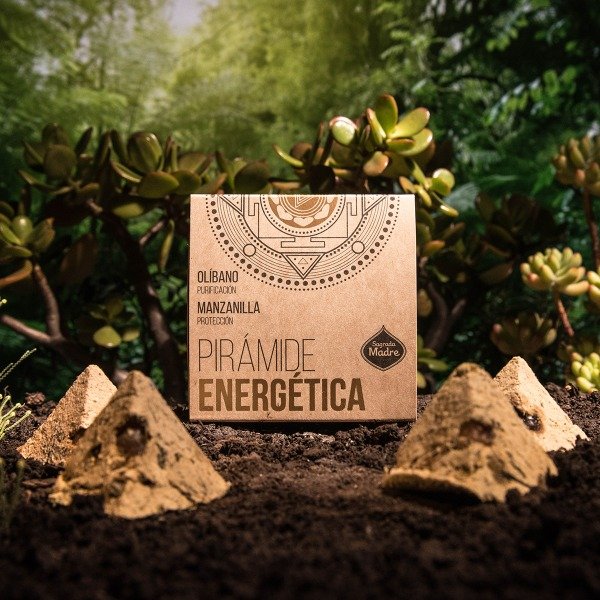 PIRAMIDE ENERGETICA manzanilla, olíbano x 4 SAGRADA MADRE