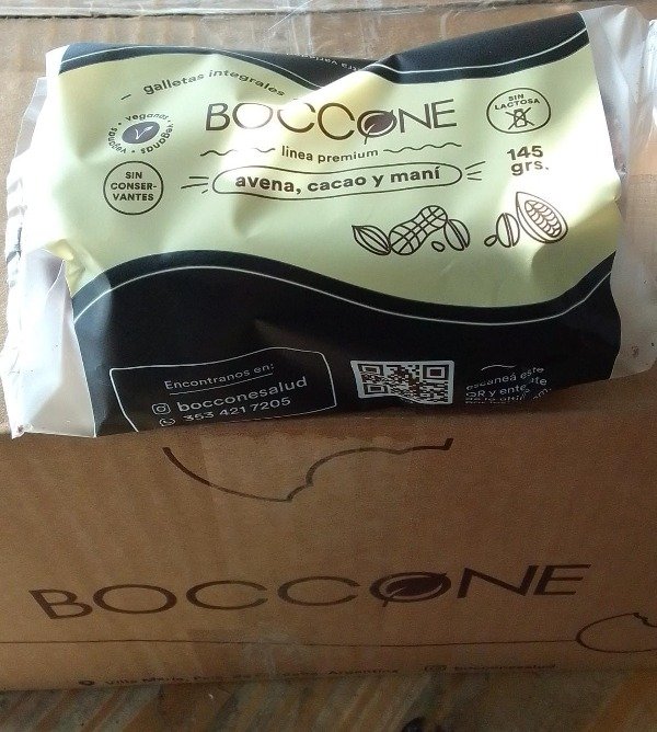 CAJA CERRADA x 45 uni Galletitas Integrales CACAO y MANI x 145gr BOCCONE