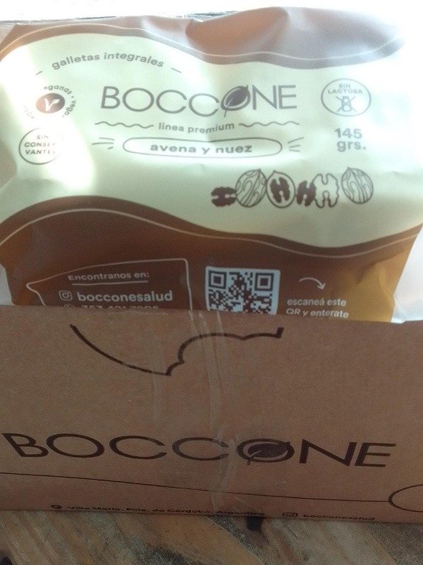 CAJA CERRADA x 45 uni Galletitas Integrales de AVENA y NUEZ x145grs BOCCONE